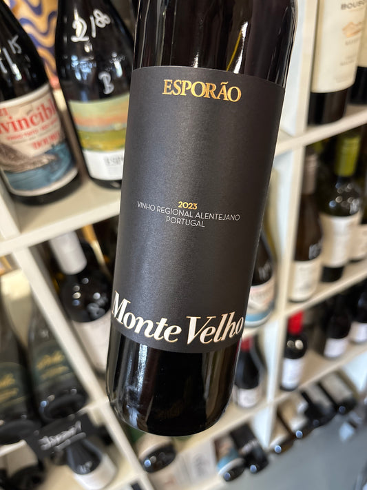 BIO Esporão Monte Velho red - Aragonês, Trincadeira, Touriga Nacional en Syrah - Alentejo