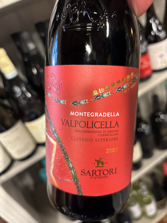 Sartori Valpolicella Montegradella - Corvina/Rondinella/Molinara/Croatino - Veneto