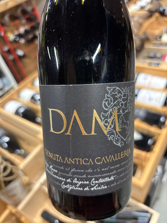 Dam Etna Rosso - Nerello Mascalese/Nerello Cappucio - Sicilië