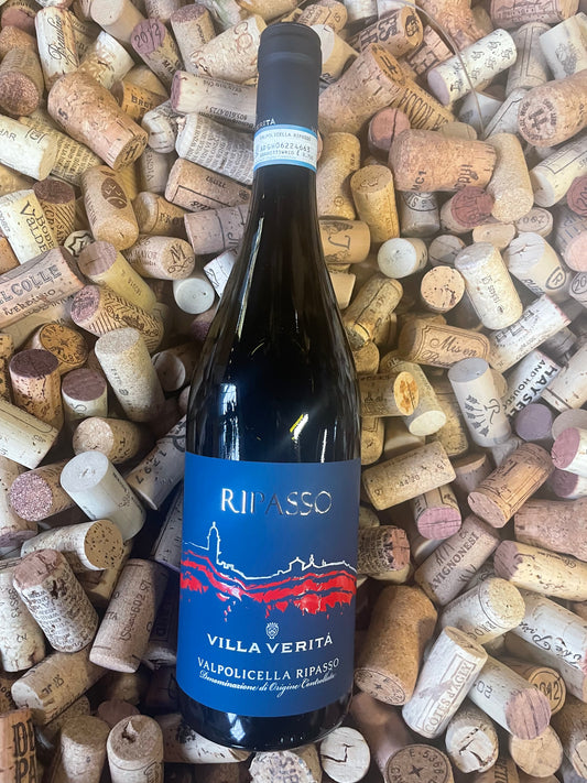 Villa Verita Valpolicella Ripasso Superiore - corvina/rondinella/molinara